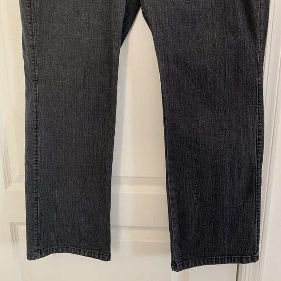 Lee Riveted Ultimate 5 Jeans Straight Leg Denim Black Size 18 S Short - Picture 6 of 6
